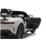 Elektrické autíčko Mercedes AMG DK-GT63 24V - svetlosivé